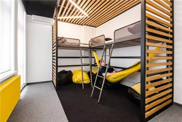 腎透支也不放棄搬磚的白領(lǐng)們，看看這個(gè)超skr的(圖5)