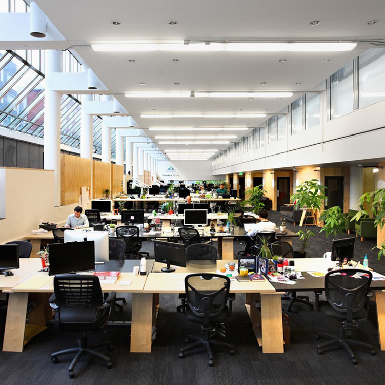 辦公室設(shè)計(jì)知識(shí)點(diǎn)---采用開放式的好處(圖4) 辦公室設(shè)計(jì)知識(shí)點(diǎn)---采用開放式的好處(圖4)