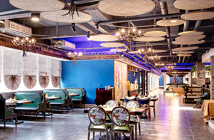 餐廳裝修——將復(fù)古懷舊演繹到極致(圖8) 餐廳裝修——將復(fù)古懷舊演繹到極致(圖8)