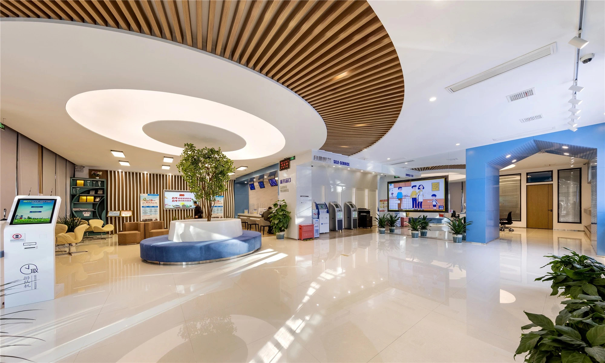 【案例賞析】武漢市車都天然氣營業(yè)廳完工實景展示，開放多元，活力共享！(圖6)