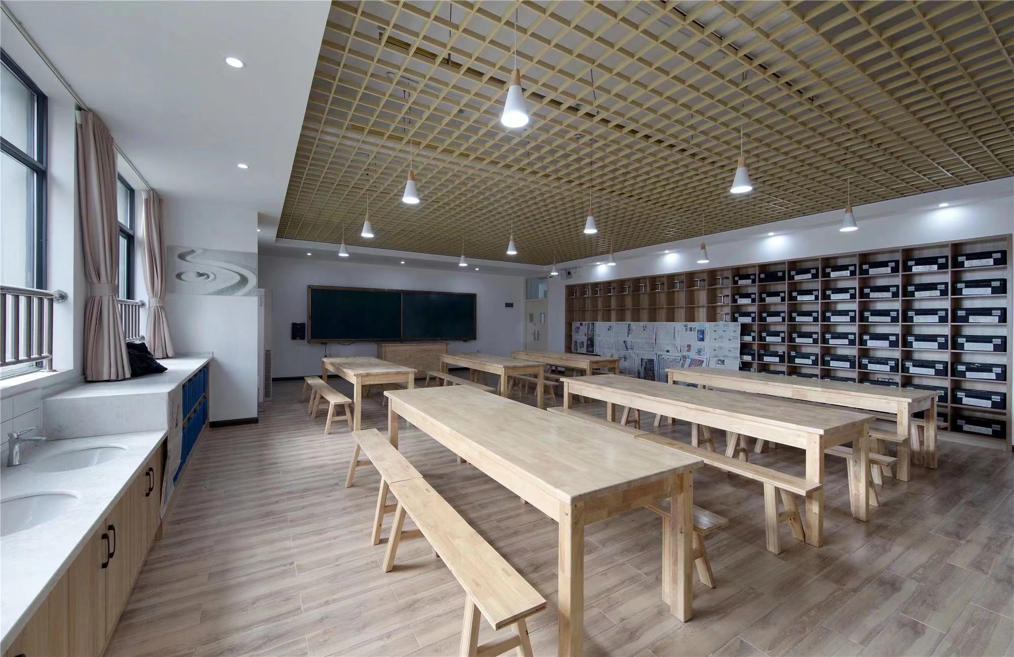 【學(xué)校案例】今泰裝飾在武漢市先后完成了與紅領(lǐng)巾學(xué)校6個(gè)校區(qū)的項(xiàng)目交付！(圖10)