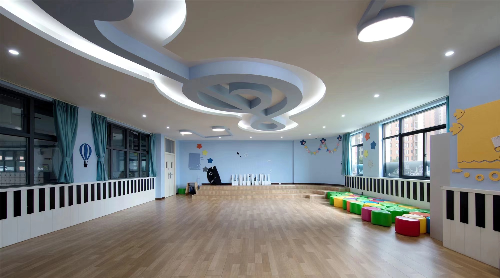 【學(xué)校案例】今泰裝飾在武漢市先后完成了與紅領(lǐng)巾學(xué)校6個(gè)校區(qū)的項(xiàng)目交付！(圖12)